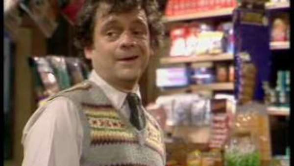 open all hours season 2 episode 2