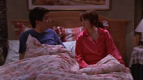 Everybody Loves Raymond Season 2 Episode 18 7876