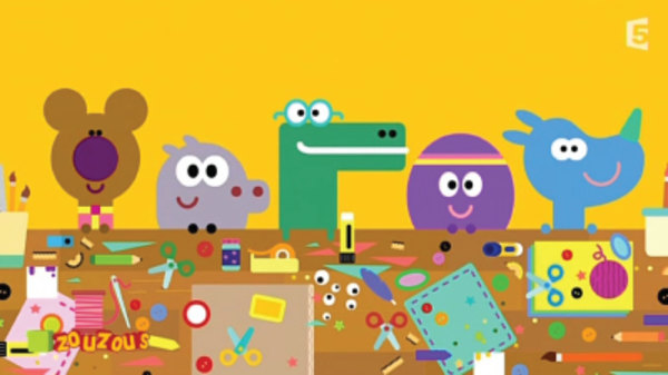 hey duggee puppet show