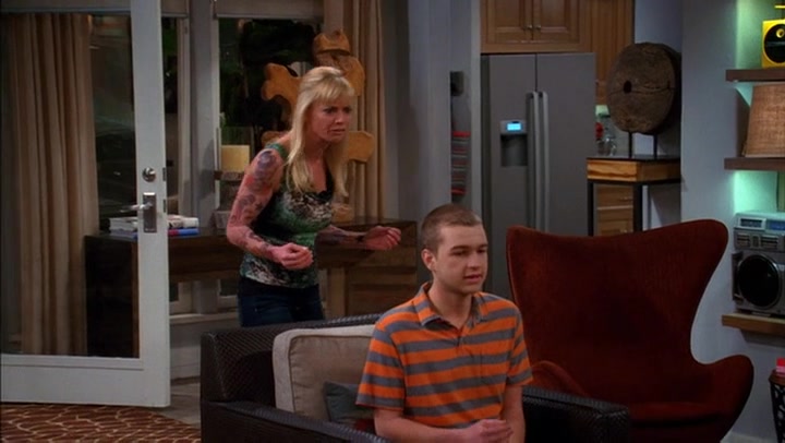 Screencaps Of Two And A Half Men Season 10 Episode 20