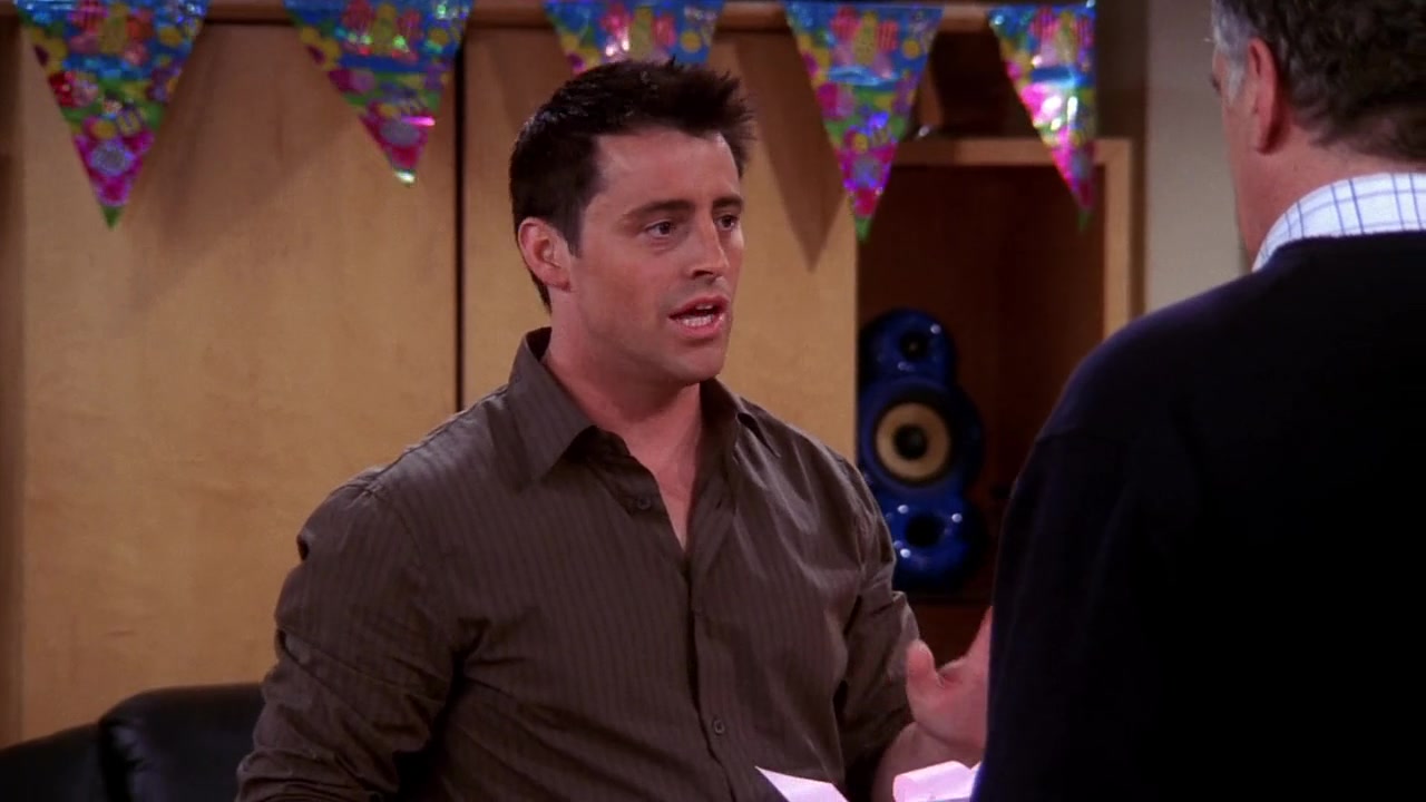 Screencaps of Friends Season 10 Episode 4