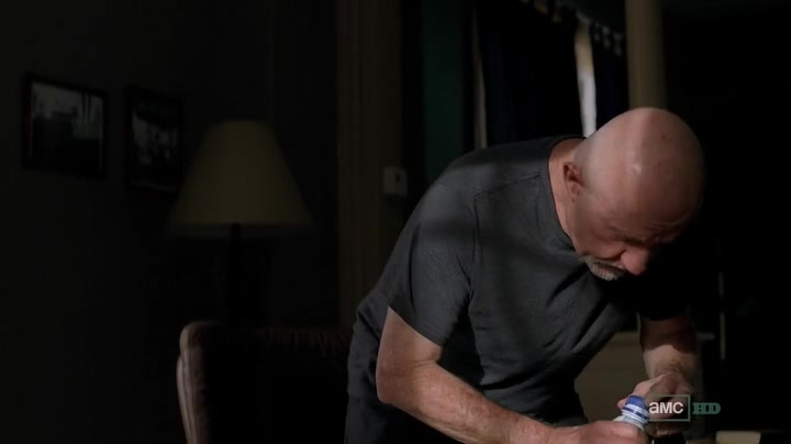 Screenshot of Breaking Bad Season 5 Episode 2 (S05E02)