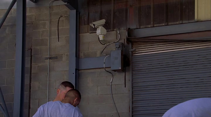 Screenshot of Breaking Bad Season 4 Episode 9 (S04E09)