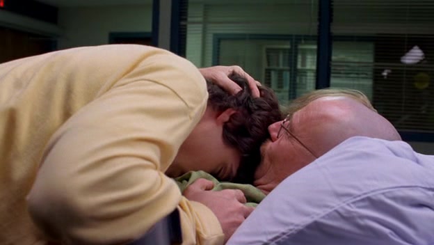 Screenshot of Breaking Bad Season 2 Episode 13 (S02E13)