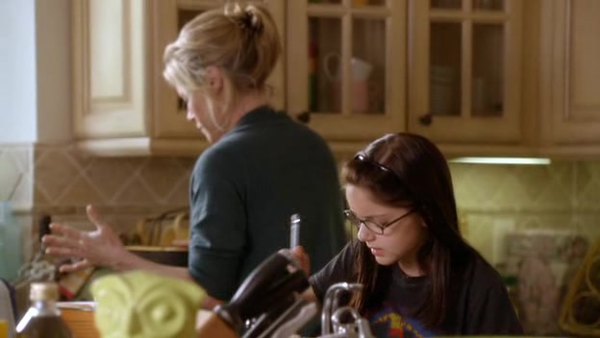 Modern Family Season 1 Episode 1 Screencaps of Modern Family Season 1 Episode 1