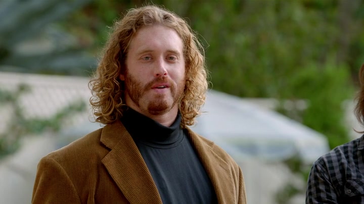 Screenshot of Silicon Valley Season 1 Episode 4 (S01E04)