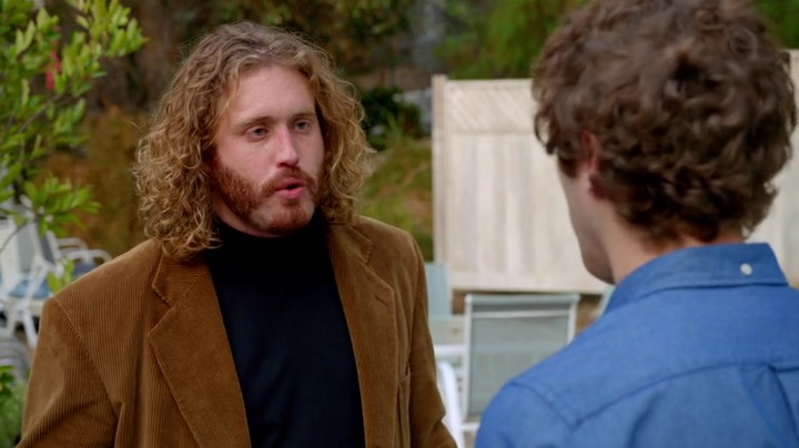 Screenshot of Silicon Valley Season 1 Episode 4 (S01E04)
