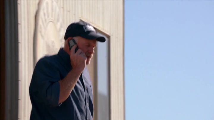 Screenshot of Silicon Valley Season 1 Episode 3 (S01E03)