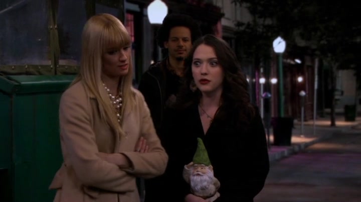Screenshot of 2 Broke Girls Season 3 Episode 16 (S03E16)