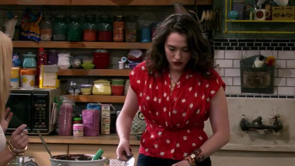 2 Broke Girls S01E04 - And the Rich People Problems