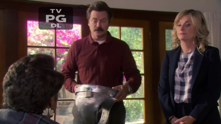 Screenshot of Parks and Recreation Season 7 Episode 2 (S07E02)