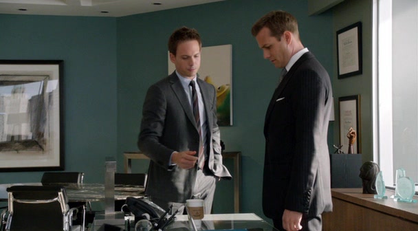 Screenshot of Suits Season 2 Episode 5 (S02E05)