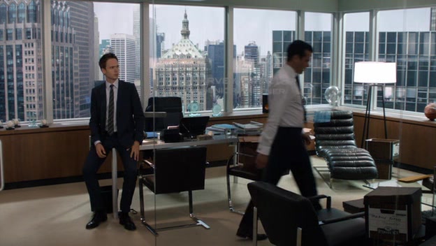 Screenshot of Suits Season 1 Episode 11 (S01E11)