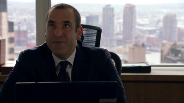 Screenshot of Suits Season 1 Episode 8 (S01E08)