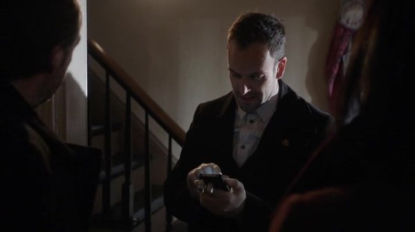 Elementary - s01e15 TopSerialyto