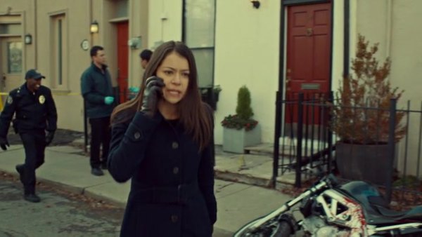 Watch Orphan Black S01E04 Season 1 Episode 4