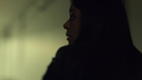 Watch Orphan Black S01E04 Season 1 Episode 4