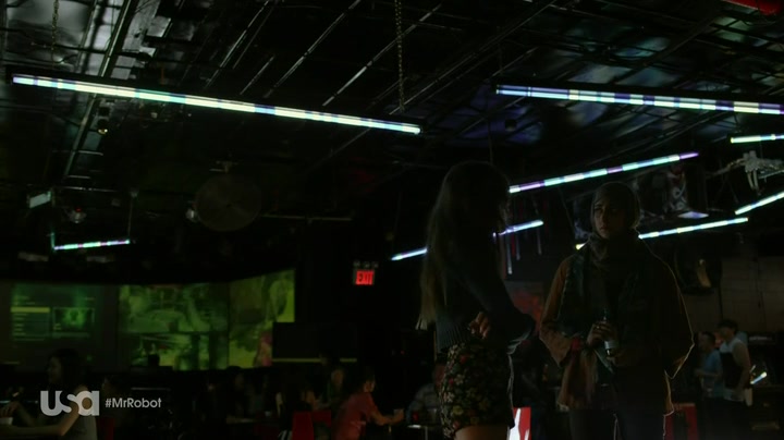 Screenshot of Mr. Robot Season 1 Episode 4 (S01E04)