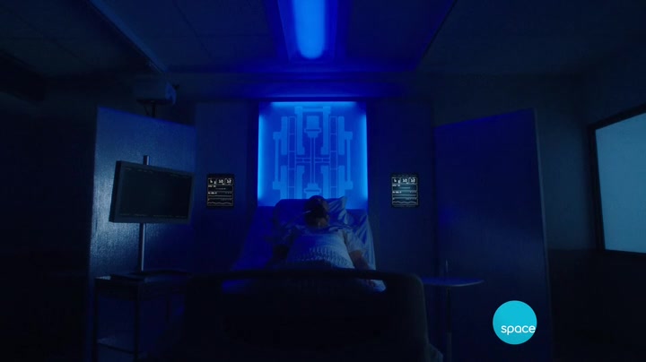 Screenshot of Dark Matter Episode 12 (S00E12)