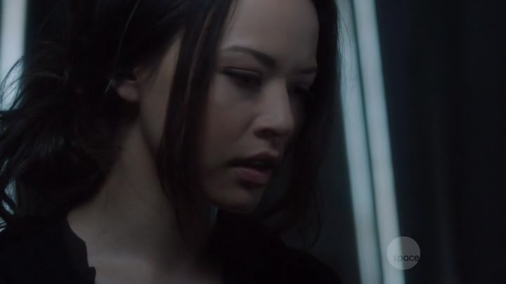 Screenshot of Dark Matter Episode 11 (S00E11)