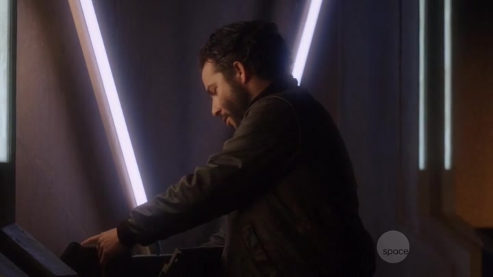 Screenshot of Dark Matter Season 1 Episode 10 (S01E10)