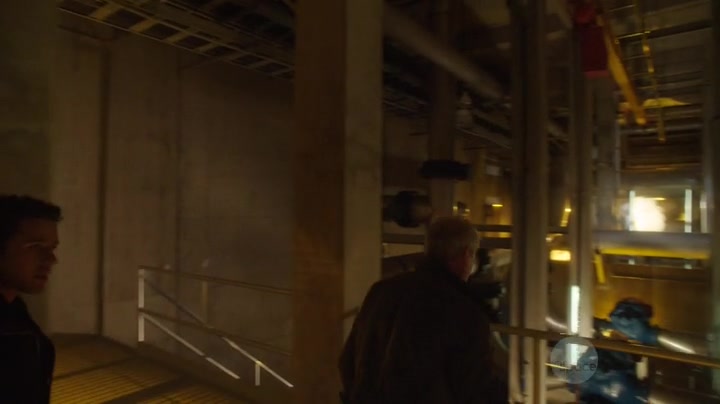 Screenshot of Dark Matter Season 1 Episode 2 (S01E02)