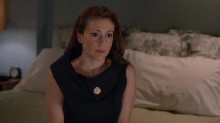 Screenshot of Mistresses (US) Season 1 Episode 2 (S01E02)