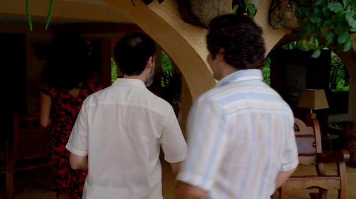 Screencaps of Narcos Season 1 Episode 3
