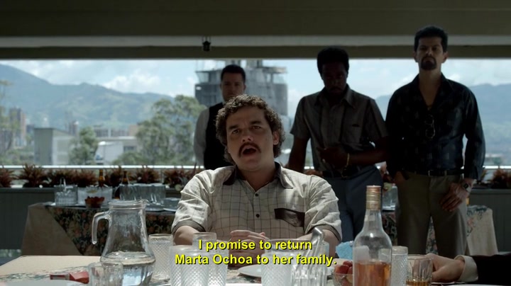 Screencaps of Narcos Season 1 Episode 2