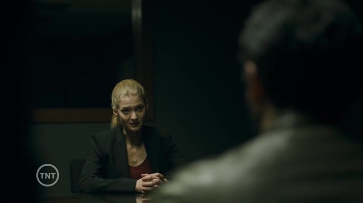 Screenshot of Legends Season 2 Episode 9 (S02E09)