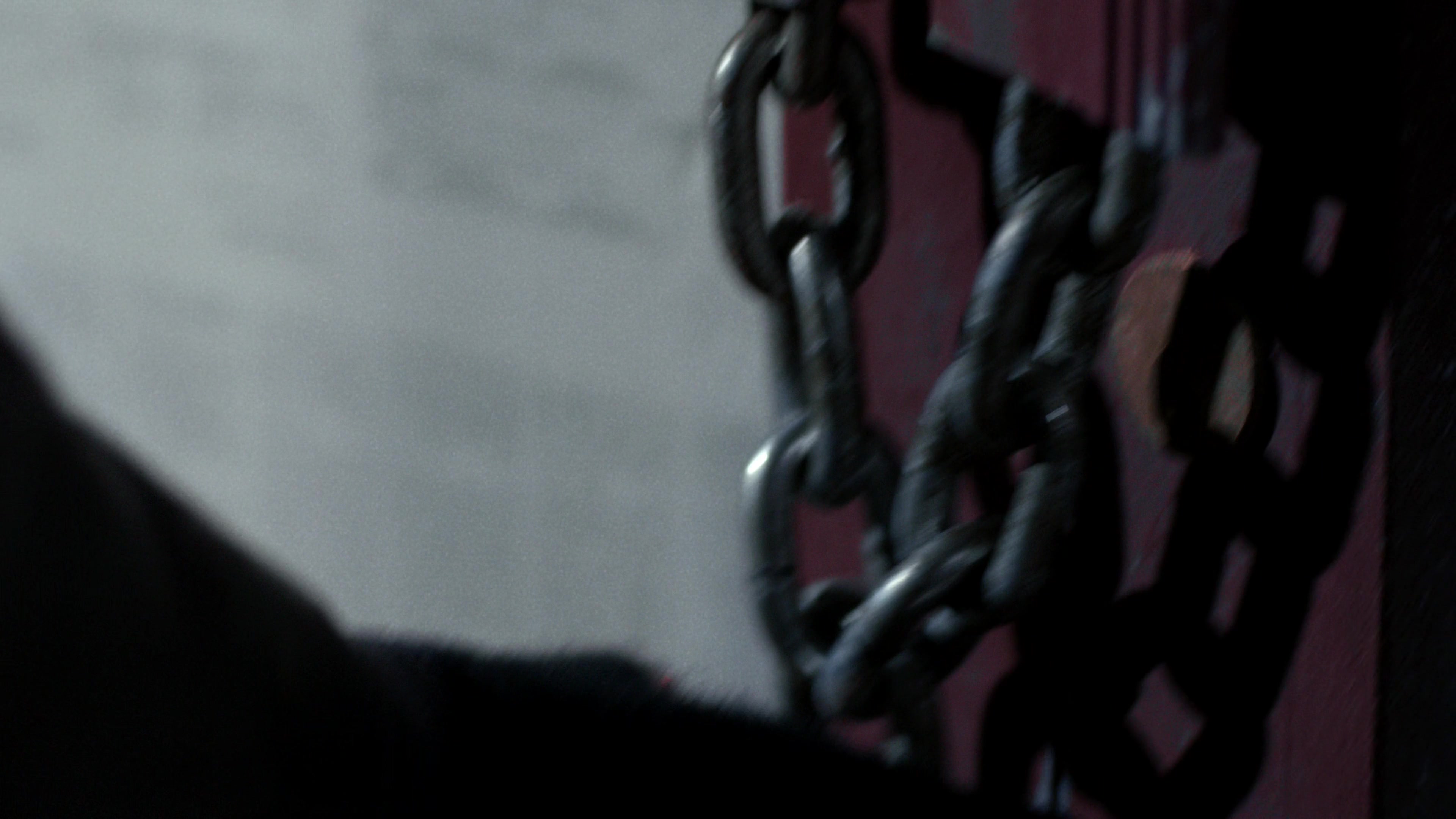 Screenshot of Marvel's Jessica Jones Season 1 Episode 4 (S01E04)