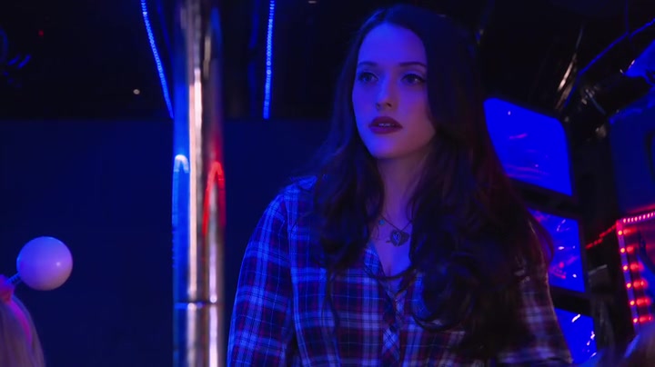 Screenshot of 2 Broke Girls Season 5 Episode 16 (S05E16)