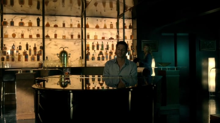Screenshot of Lucifer Season 1 Episode 9 (S01E09)