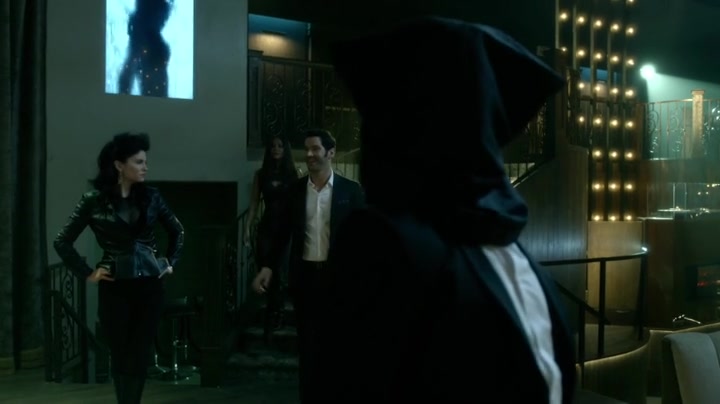 Screenshot of Lucifer Season 1 Episode 3 (S01E03)