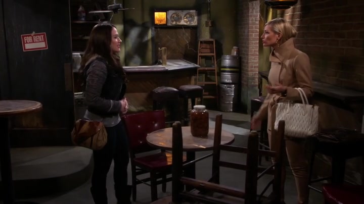Screenshot of 2 Broke Girls Season 5 Episode 18 (S05E18)