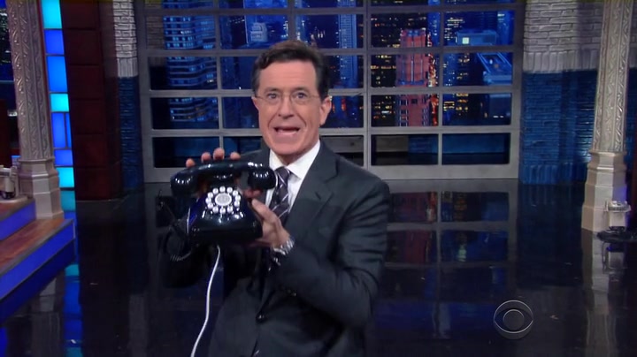 Screenshot of The Late Show with Stephen Colbert Season 1 Episode 57 (S01E57)