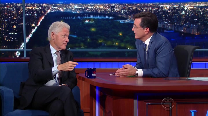 Screenshot of The Late Show with Stephen Colbert Season 1 Episode 21 (S01E21)