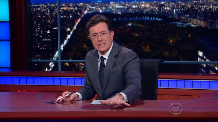 Screenshot of The Late Show with Stephen Colbert Season 1 Episode 48 (S01E48)