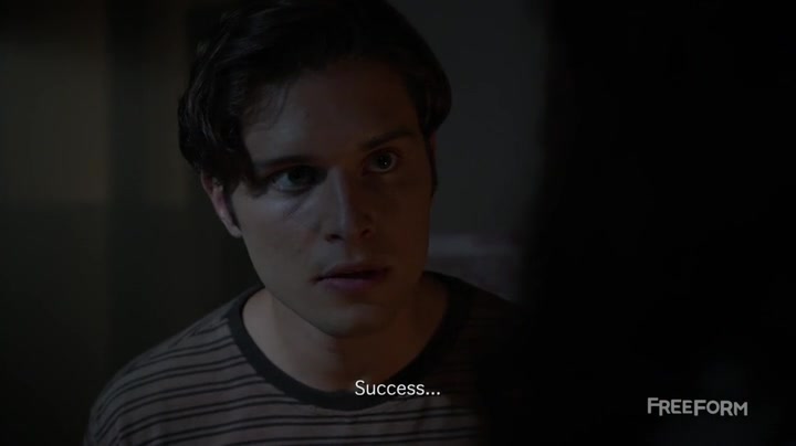 Screenshot of Dead of Summer Season 1 Episode 10 (S01E10)