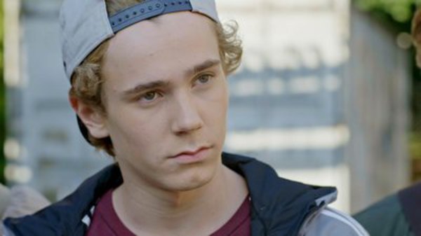 How Many Episodes In Skam Season 3