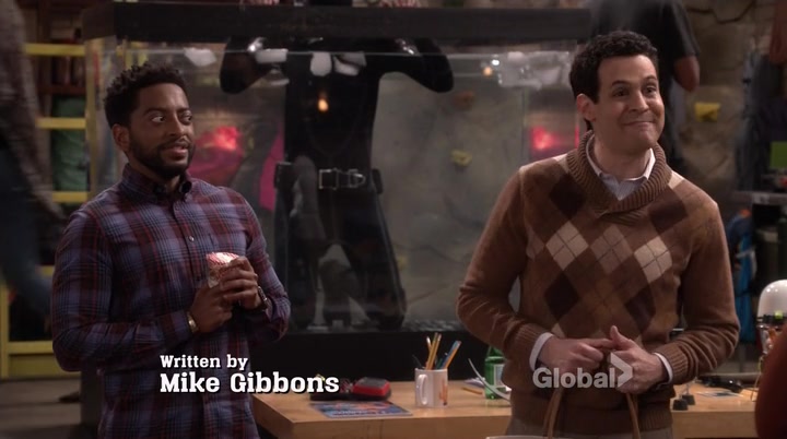 Screenshot of The Great Indoors Season 1 Episode 12 (S01E12)