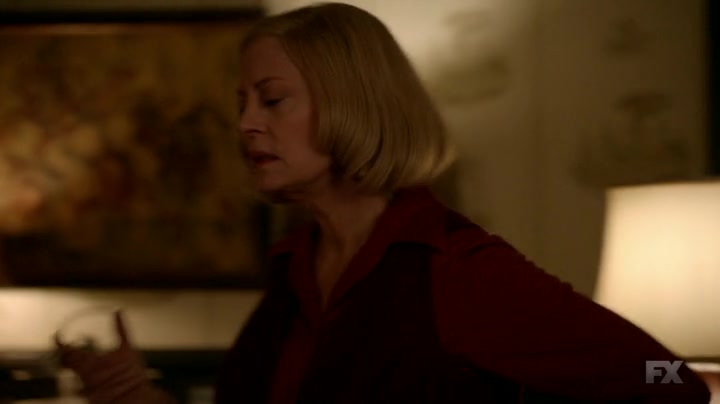Screenshot of Feud Season 1 Episode 8 (S01E08)