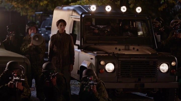 Screenshot of Taken Season 1 Episode 10 (S01E10)