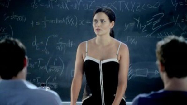 Femme Fatales Season 2 Episode 6