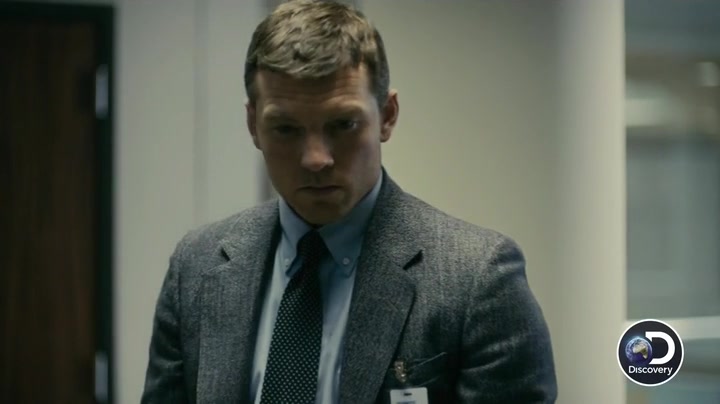 Screenshot of Manhunt Season 1 Episode 1 (S01E01)