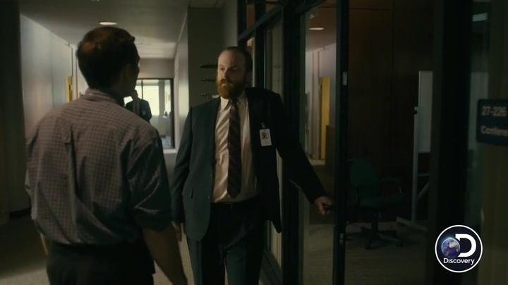 Screenshot of Manhunt Season 1 Episode 1 (S01E01)