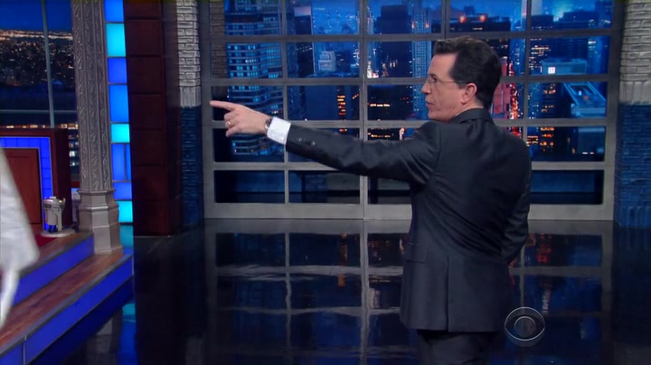 Screenshot of The Late Show with Stephen Colbert Season 1 Episode 99 (S01E99)