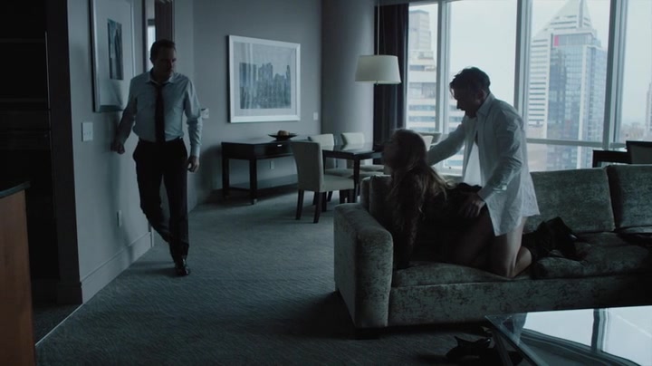 riley keough in answer #1627169