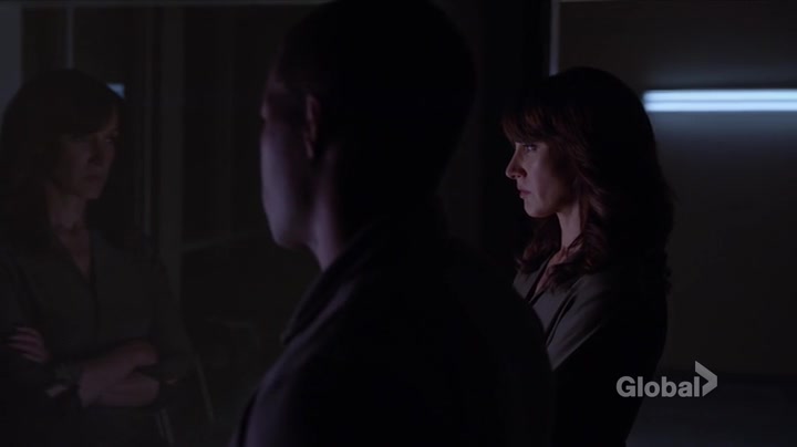 Screenshot of Taken Season 1 Episode 6 (S01E06)