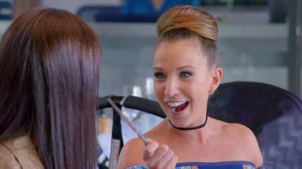 Yummy Mummies Season 1 Episode 10
